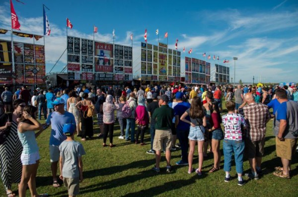 RibFest 2016 at Open Hearth Park